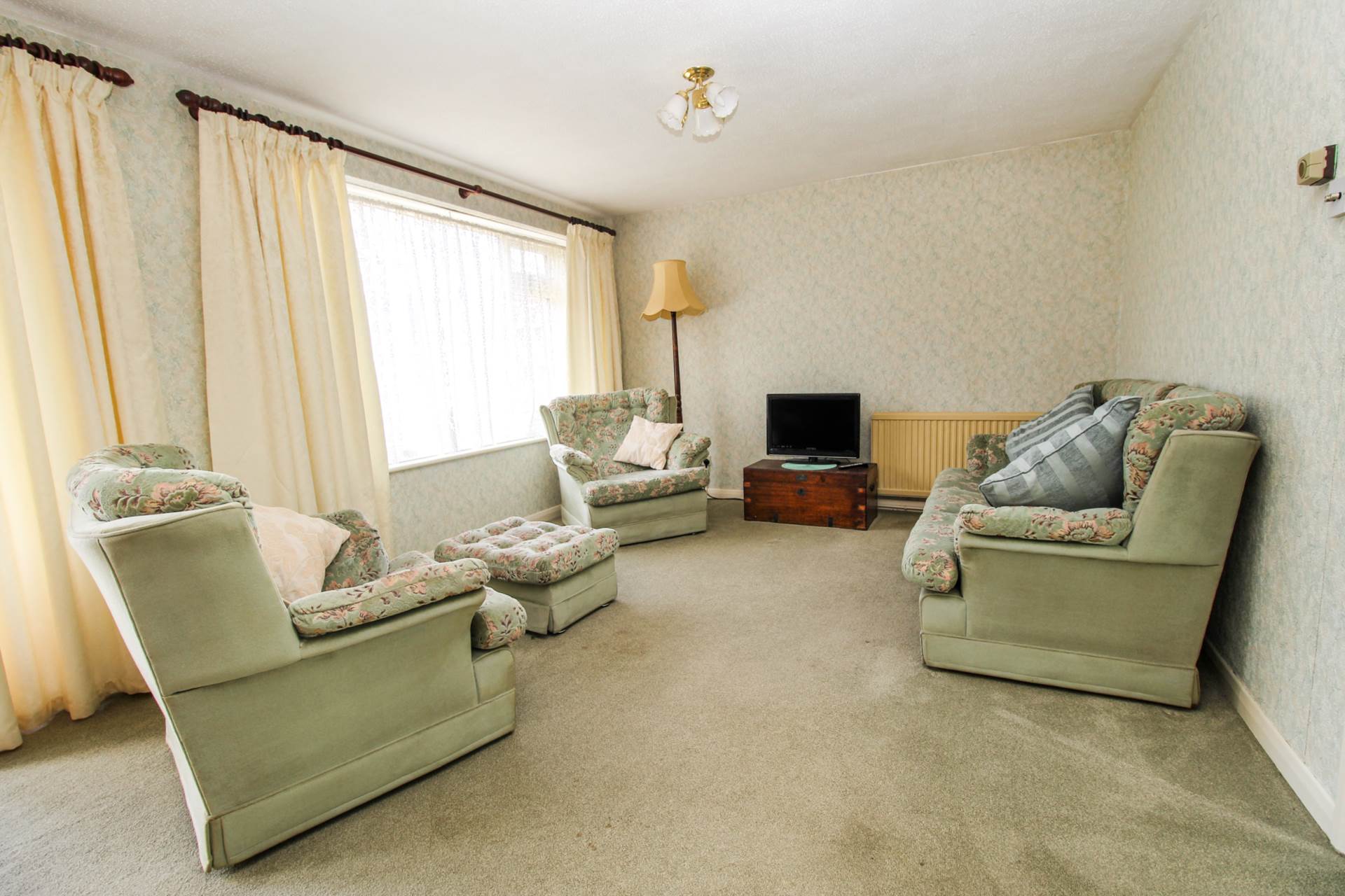 For sale 4 Bedroom Detached, Nipsells Chase, Mayland Ardent Estates