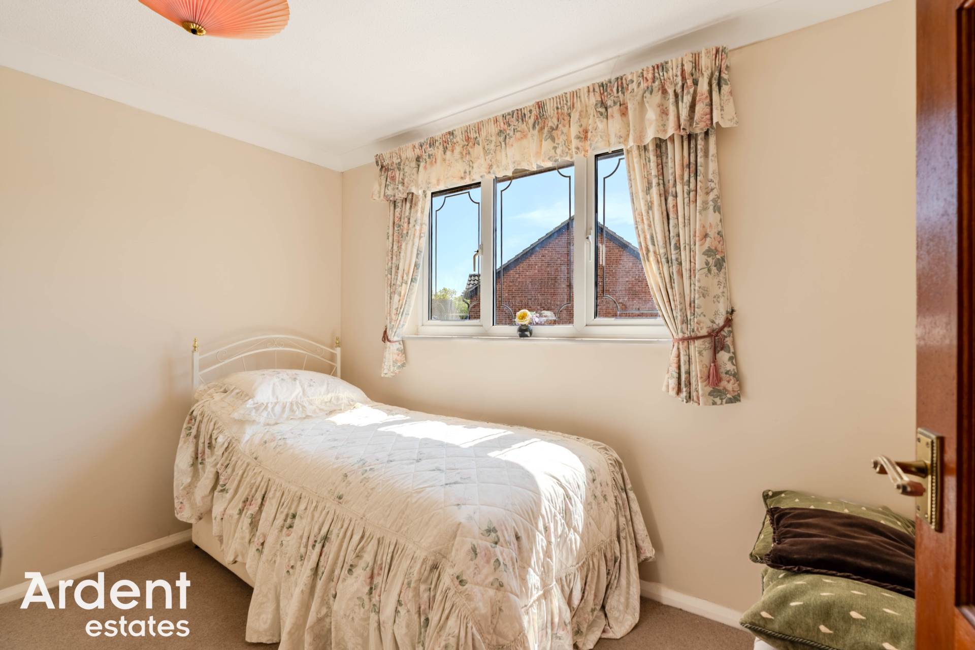 Photo 18 of Steeple Close, Heybridge
