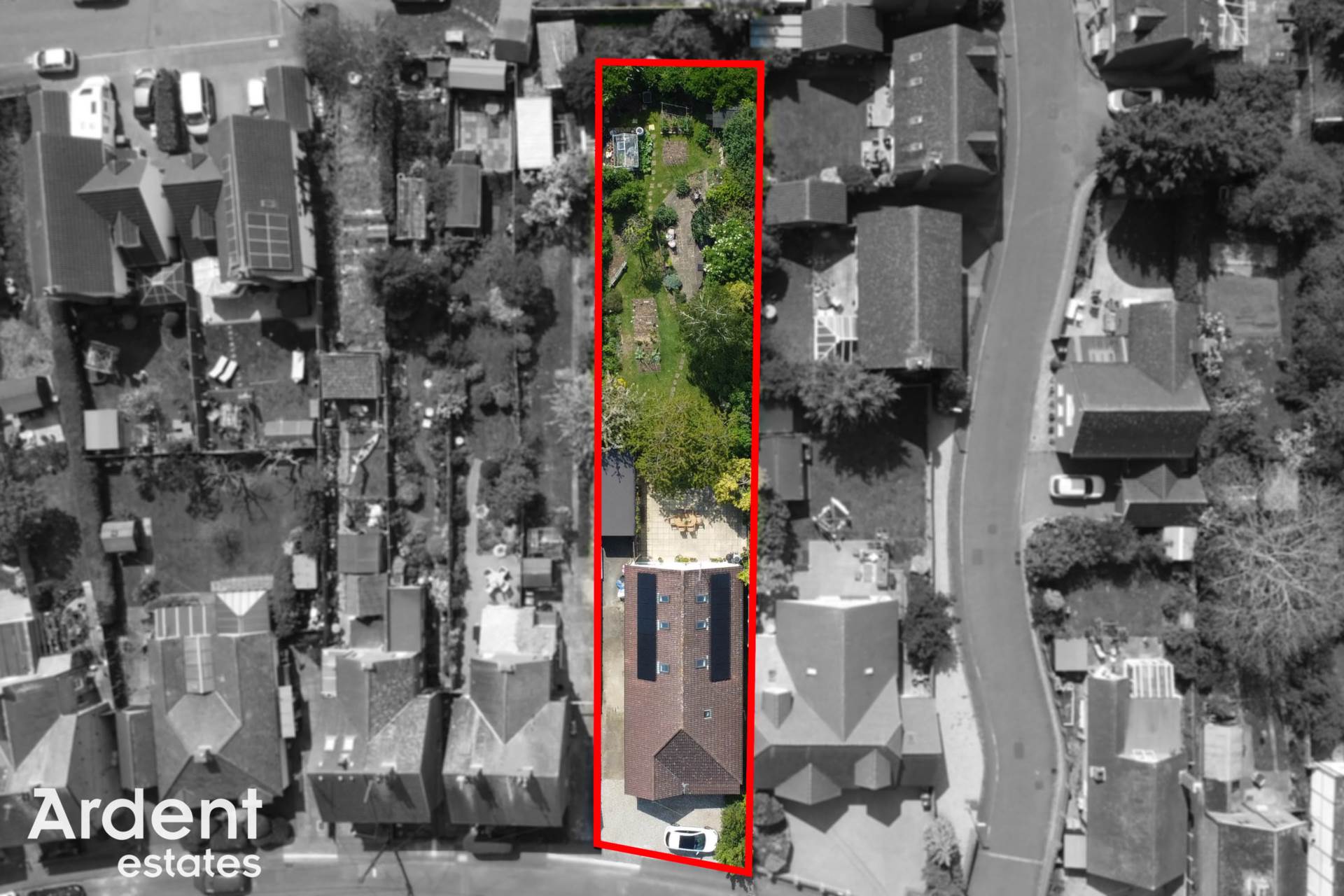 Photo 2 of Crescent Road, Heybridge