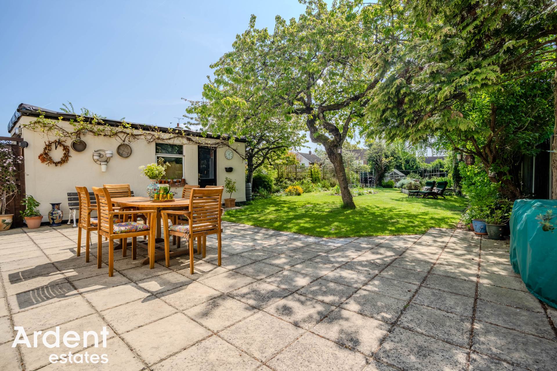 Photo 30 of Crescent Road, Heybridge