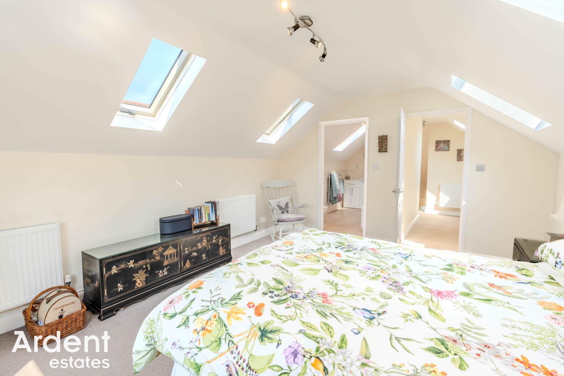 Photo 9 of Crescent Road, Heybridge