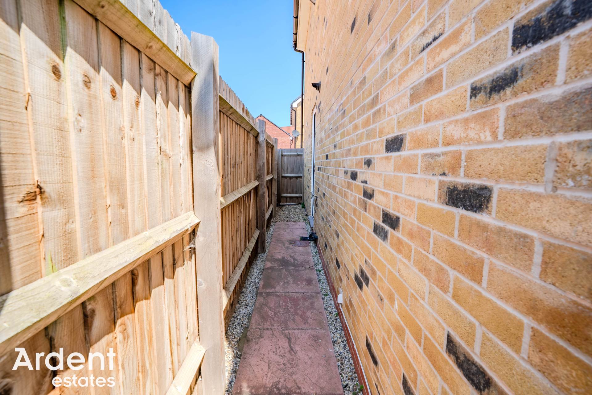 Photo 25 of Heybridge Woods View, Maldon