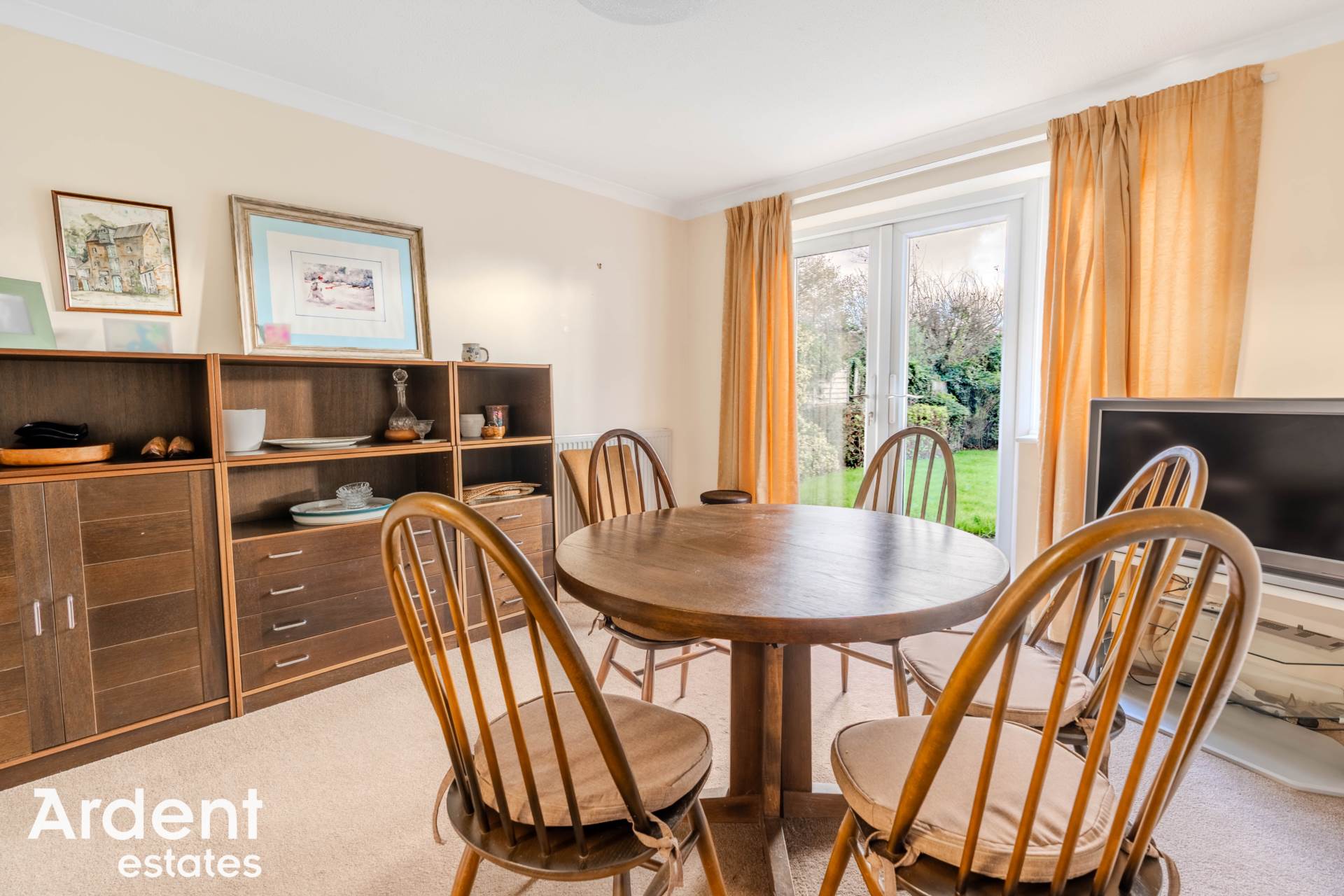 Photo 12 of Highfield Mead, East Hanningfield