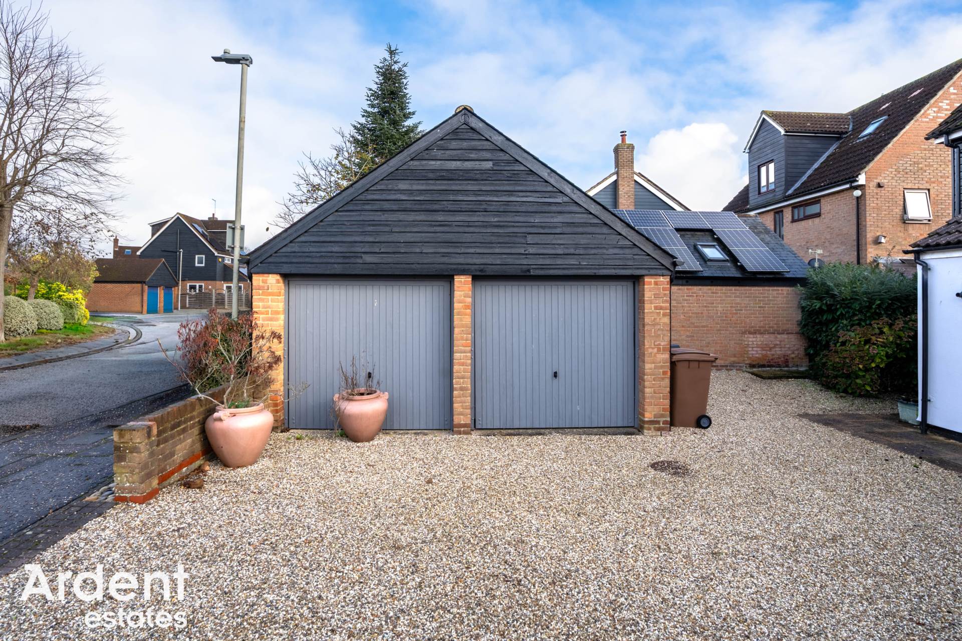 Photo 4 of Highfield Mead, East Hanningfield