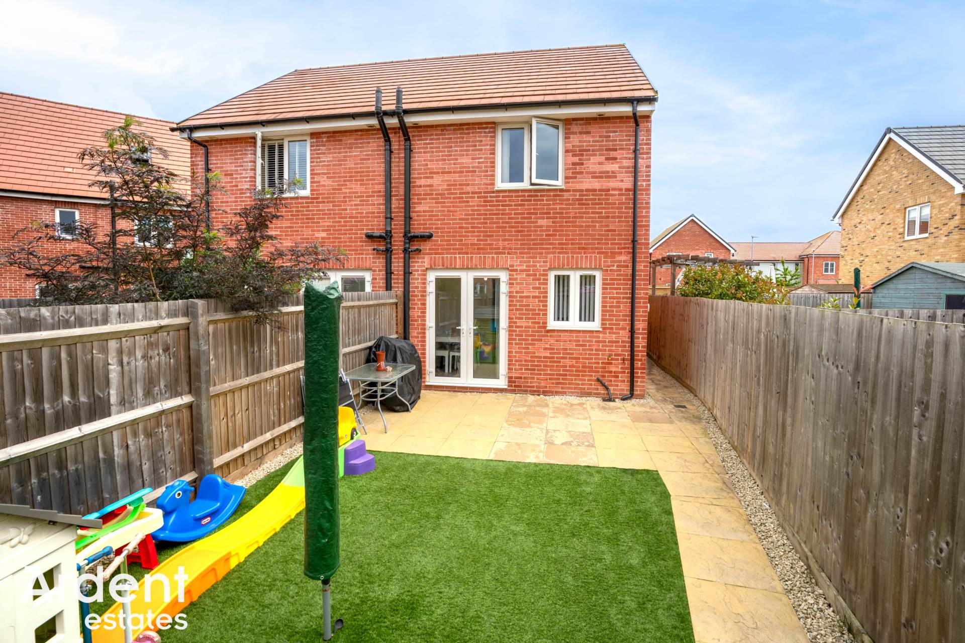 Photo 17 of Waring Avenue, Heybridge