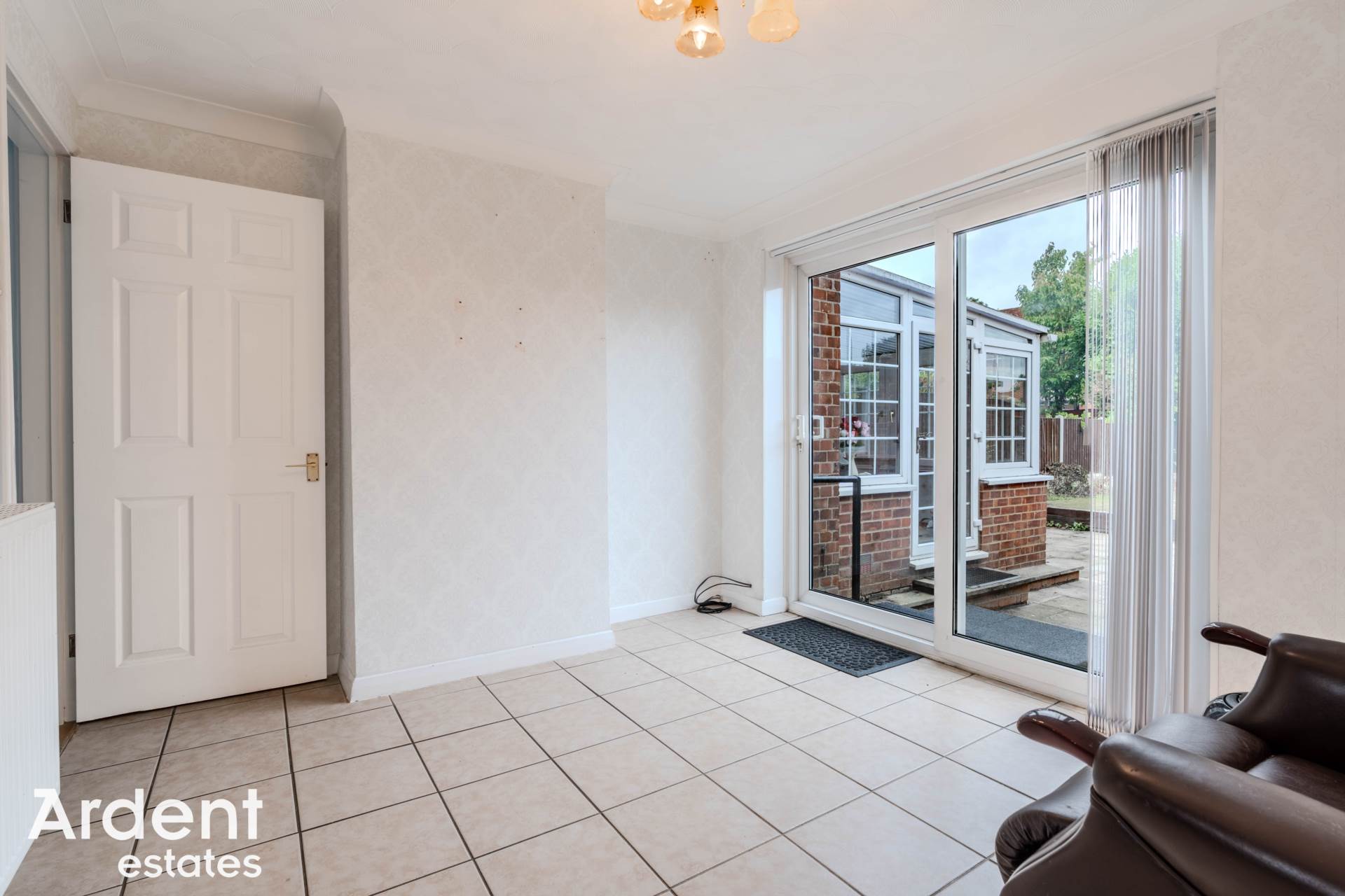 Photo 5 of Lathcoates Crescent, Chelmsford