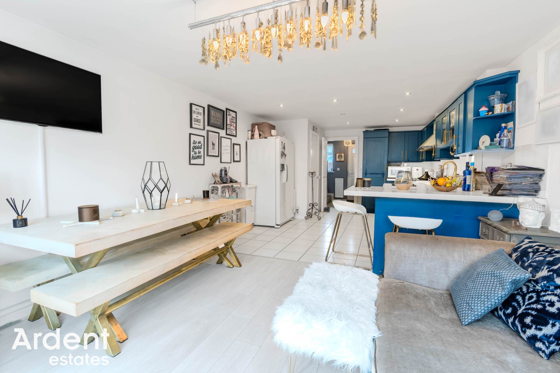 Photo 3 of Mercury Place, Heybridge