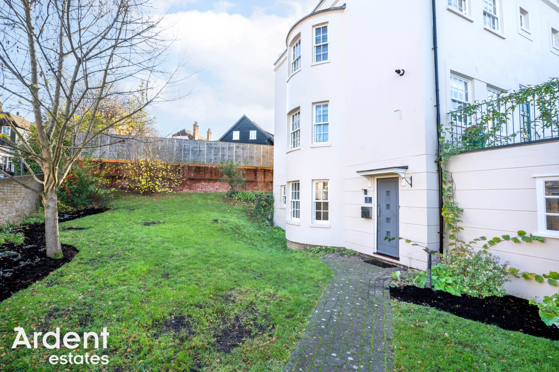 Photo 1 of Hill House Park, Maldon