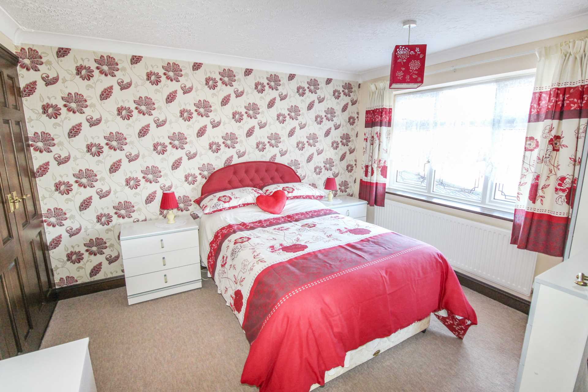 Photo 11 of Crescent Road, Heybridge