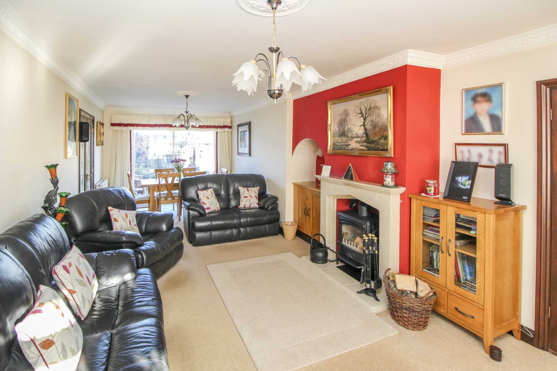 Photo 3 of Crescent Road, Heybridge