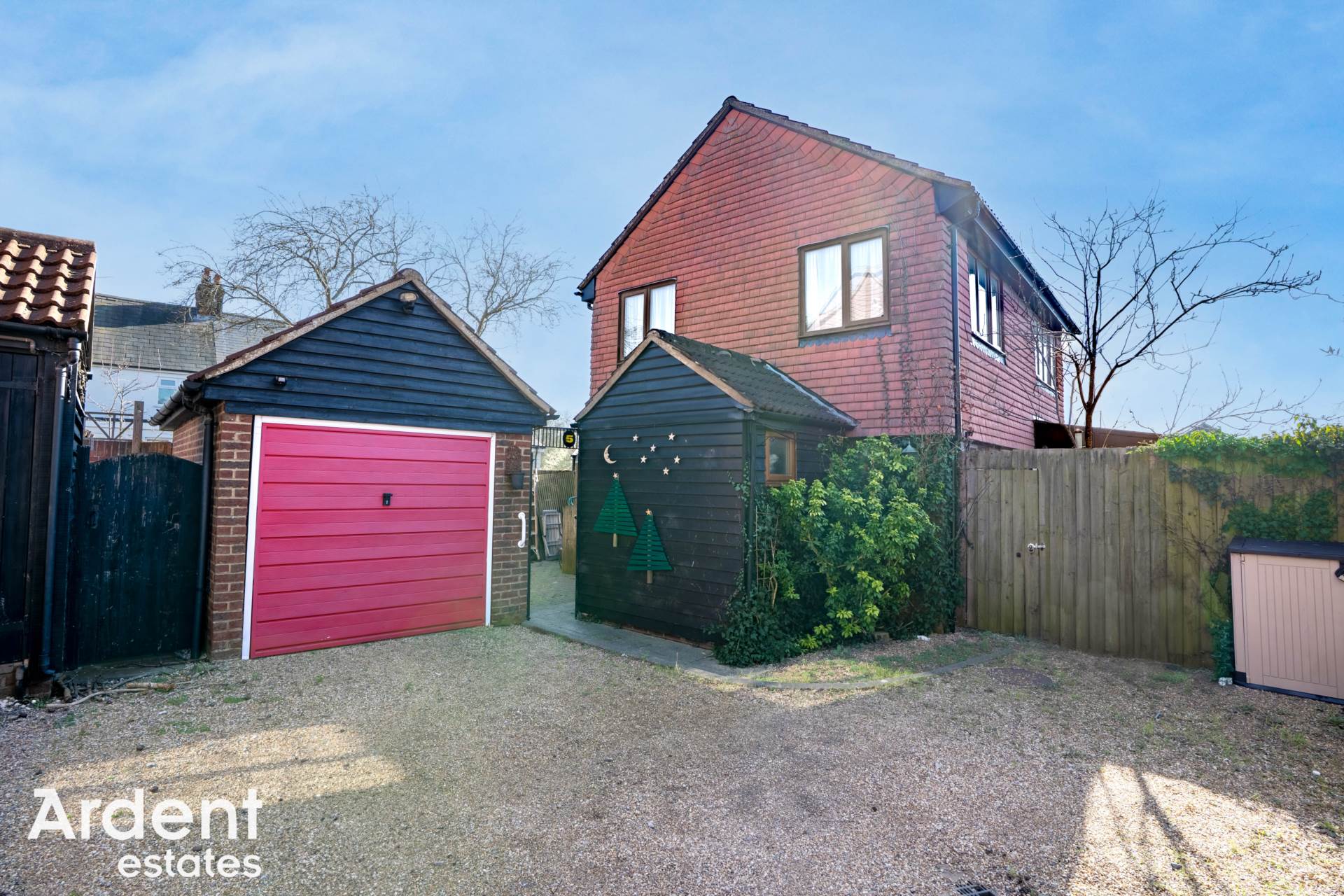 Photo 1 of Lyndhurst Drive, Bicknacre